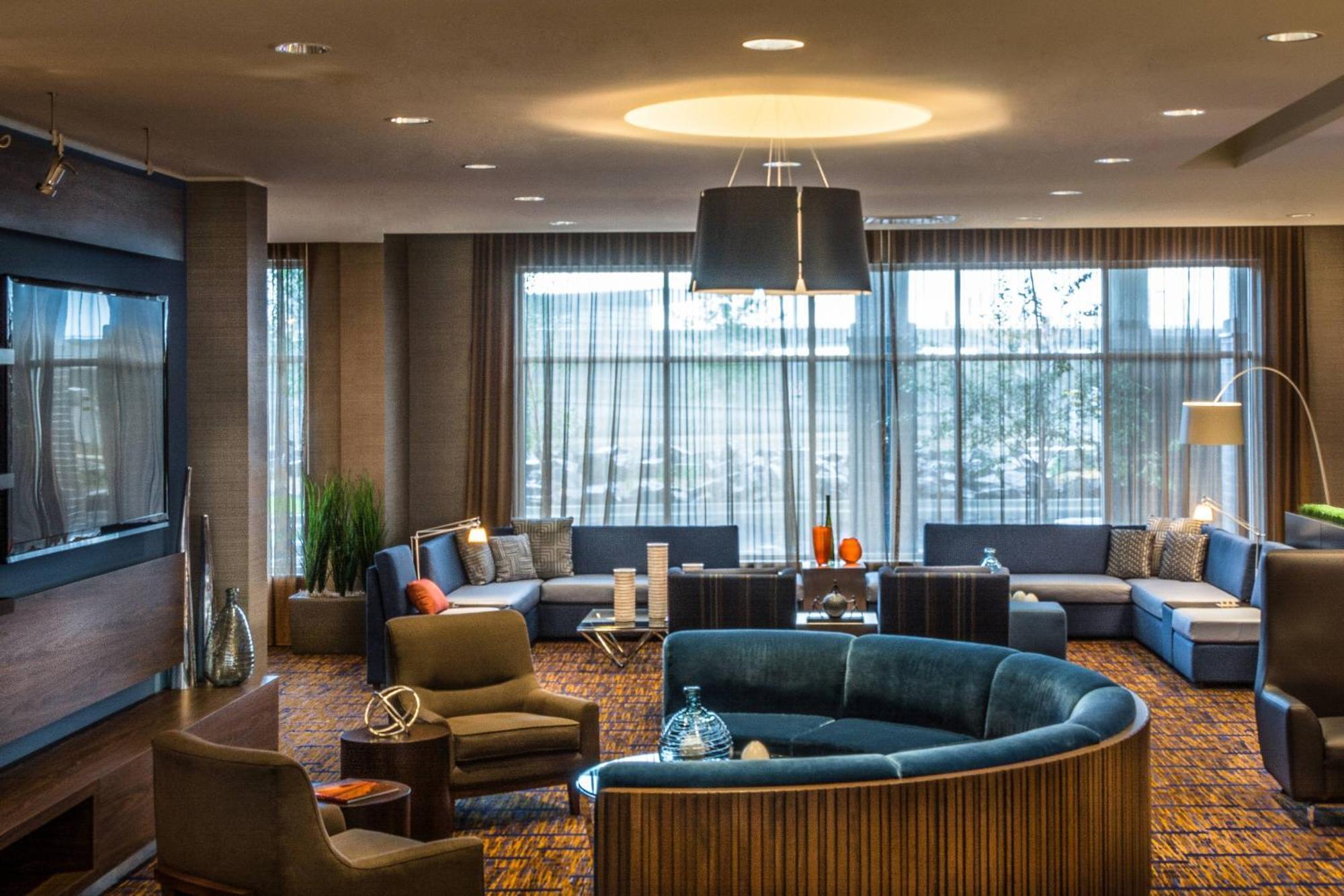 Courtyard By Marriott Winnipeg Airport Esterno foto