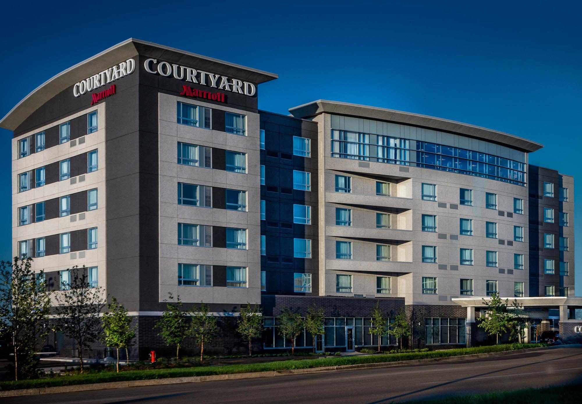 Courtyard By Marriott Winnipeg Airport Esterno foto