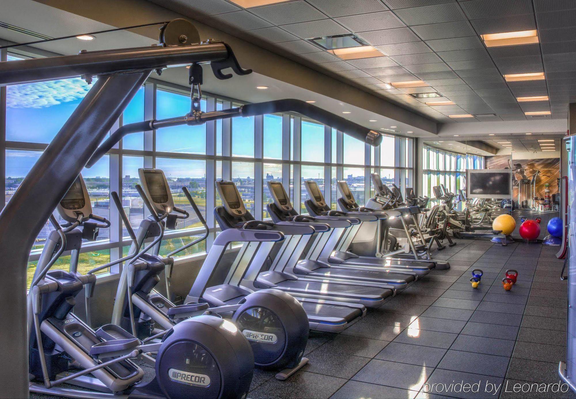 Courtyard By Marriott Winnipeg Airport Esterno foto